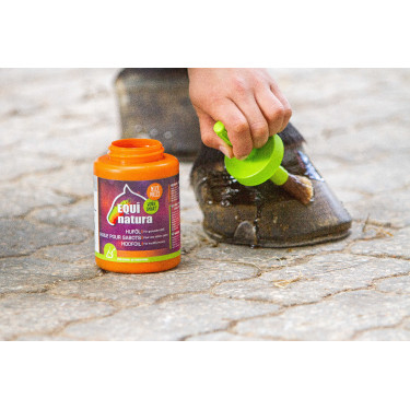 Aceite para cascos Equinatura con pincel 450 ml