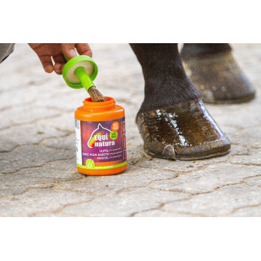 Aceite para cascos Equinatura con pincel 450 ml
