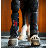 Gueteras de terapia Horseware con luz roja LED Negro / negro