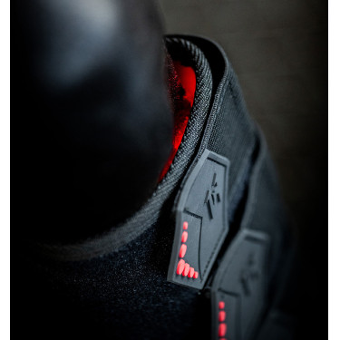 Gueteras de terapia Horseware con luz roja LED Negro / negro Gueteras de terapia Horseware con luz roja LED Negro / negro