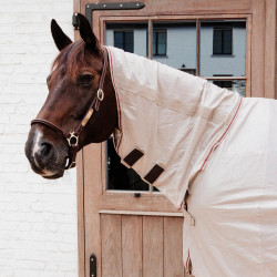 Manta antimoscas Comfort Classic con cubrecuellos y panza Kentucky Beige / burdeos Manta antimoscas Comfort Classic con cubrecuellos y panza Kentucky Beige / burdeos