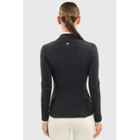 Americana de concurso Harcour Bess mujer