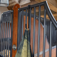 Ganchos para mantas Mat Grooming Deluxe de Kentucky Negro Ganchos para mantas Mat Grooming Deluxe de Kentucky Negro