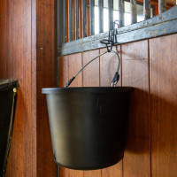 Soporte de cubo desmontable Mat Grooming Deluxe by Kentucky Negro