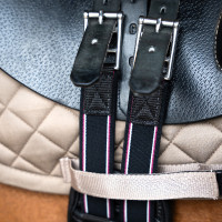 Cincha de salto Imperial Riding Cross Wave y transpirable Negro