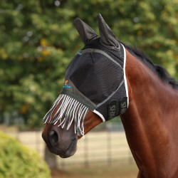 Máscara antimoscas Shires FlyGuard Pro Air Motion con orejas y flecos Caqui Kaki