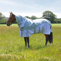 Manta antimoscas impermeable Shires Highlander Plus Salvia Violeta