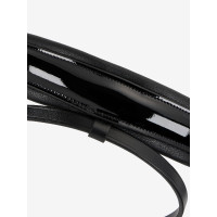Muserola LeMieux Kudos enrollada en cuero charolado Negro / plata