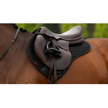 Mantilla Half Square de tejido de malla Air-Tek Negro