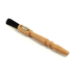 Brocha para aceite Premium Shires Ezi-Groom Madera Beige