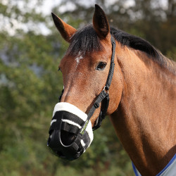Cesta de pastoreo AirFlow Shires FreeGraze Negro