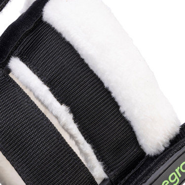 Cesta de pastoreo desmontable AirFlow Deluxe negra Shires FreeGraze Negro