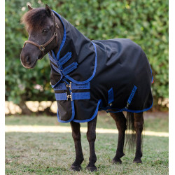 Manta Horseware Amigo Ripstop 900D Plus Petite Turnout 0g Negro / azul clásico Manta Horseware Amigo Ripstop 900D Plus Petite Turnout 0g Negro / azul clásico