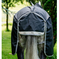 Manta Horseware Amigo 1200D XL Turnout 50g Negro / gris titanio / plata