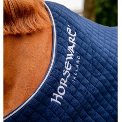 Manta Horseware Autumn Cooler 100g Marino / marino / plata Azul marino Manta Horseware Autumn Cooler 100g Marino / marino / plata Azul marino