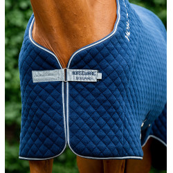 Manta Horseware Autumn Cooler 100g Marino / marino / plata Azul marino Manta Horseware Autumn Cooler 100g Marino / marino / plata Azul marino