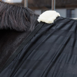 Manta antimoscas ligera a rayas Kentucky Negro