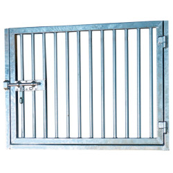 Ventana abatible con barrotes La Gée para box