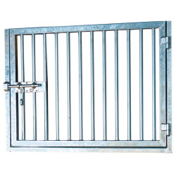 Ventana abatible con barrotes La Gée para box