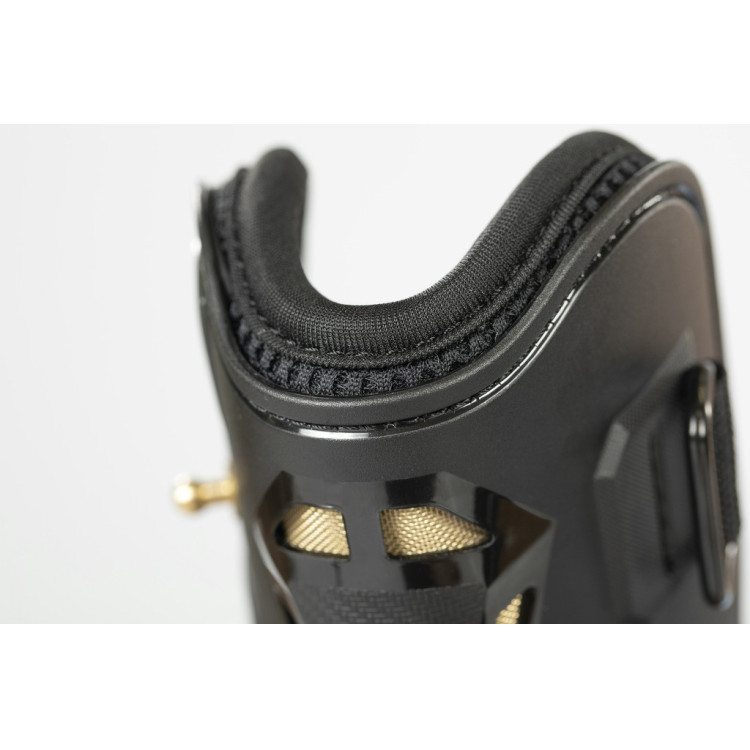 Protectores de tendón Back on Track® Airflow Protectores de tendón Back on Track® Airflow
