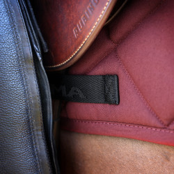 Manta de montar ecuestre Shires Arma Comfort Lite Manta de montar ecuestre Shires Arma Comfort Lite
