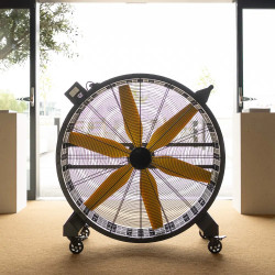 Ventilador con cable de 144 cm Negro
