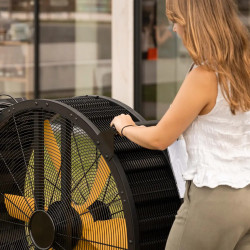 Ventilador con cable de 144 cm Negro