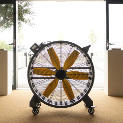 Ventilador con cable de 144 cm Negro