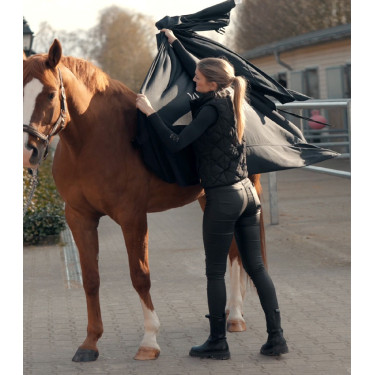 Manta refrescante para caballo Waldhausen Ice Layer Manta refrescante para caballo Waldhausen Ice Layer