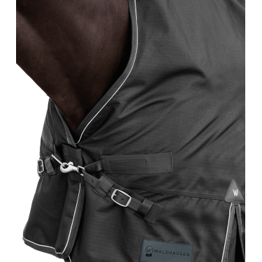 Manta impermeable para caballo exterior 100g Waldhausen Manta impermeable para caballo exterior 100g Waldhausen