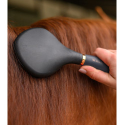Cepillo equitación cerdas largas con mango gel