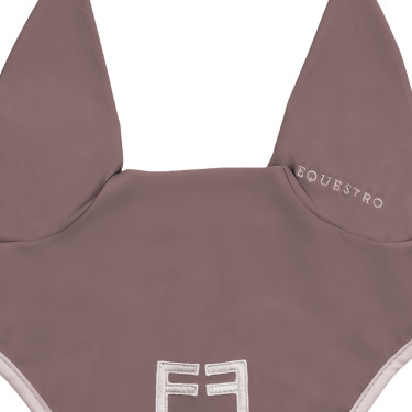Capa para orejas en tejido técnico con acabados en contraste Equestro Capa para orejas en tejido técnico con acabados en contraste Equestro