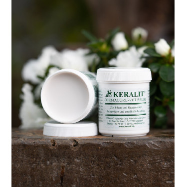 Pomada equina para piel irritada Keralit Dermacure Pomada equina para piel irritada Keralit Dermacure