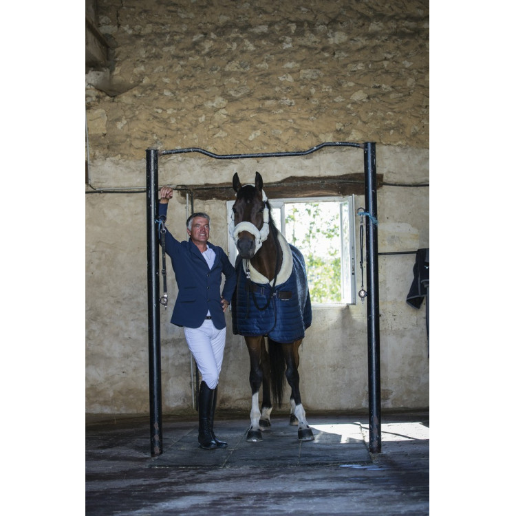 Manda de cuadra Equithème Teddy, forrada de borreguito sintético Manda de cuadra Equithème Teddy, forrada de borreguito sintético