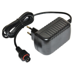 Dispositivo para cercas eléctricas híbrido 12V / 230V AKO Duo Power X 2500 Dispositivo para cercas eléctricas híbrido 12V / 230V AKO Duo Power X 2500