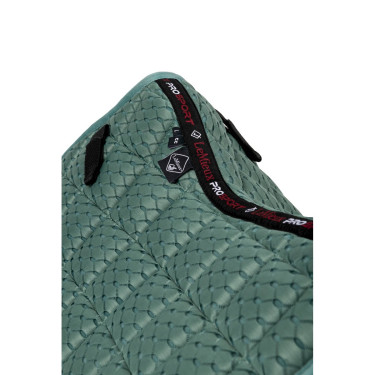 Mantilla LeMieux Carbon Mesh Close Contact Half Square Mantilla LeMieux Carbon Mesh Close Contact Half Square