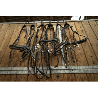 Soporte para bridas Hippotonic de 6 plazas, con ganchos Soporte para bridas Hippotonic de 6 plazas, con ganchos