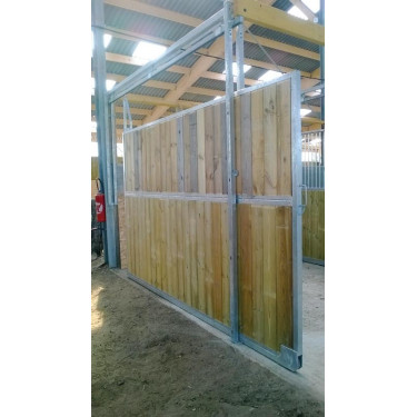 Caja corredera de madera maciza separación 4 m La Gée Caja corredera de madera maciza separación 4 m La Gée