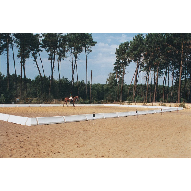 Pista de doma 60x20 m La Gée