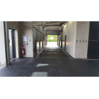 Major - Suelo de goma cuadra Major - Suelo de goma cuadra