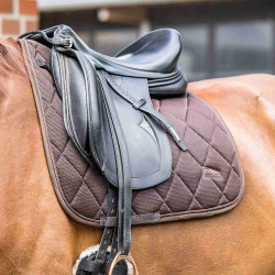 Mantilla Airflow 3D Mesh Dressage Back on Track Mantilla Airflow 3D Mesh Dressage Back on Track