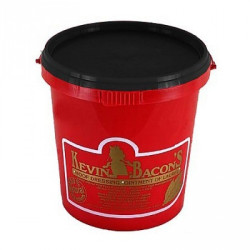 Hoof dressing Kevin Bacon's