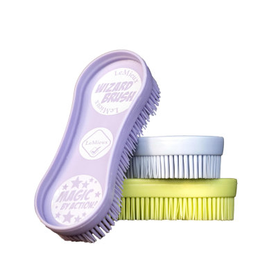 Trío de cepillos LeMieux Wizard Brush Kiwi Kaki